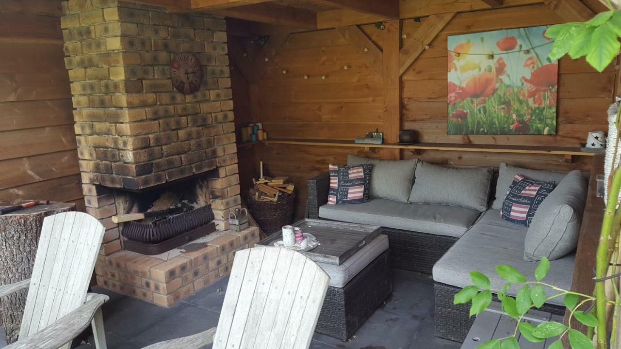 Chalet Castricum Bagian luar foto